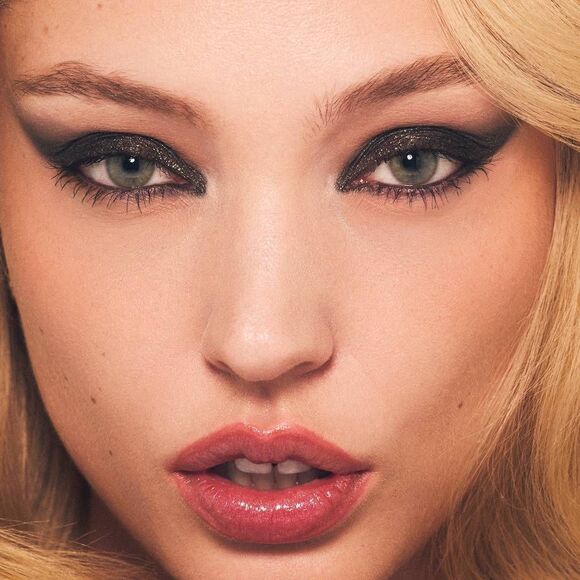 Half Magic SparkleStik Noir Or Never Creamy Eyeshadow Eye Crayon Stick - Picture 5 of 9